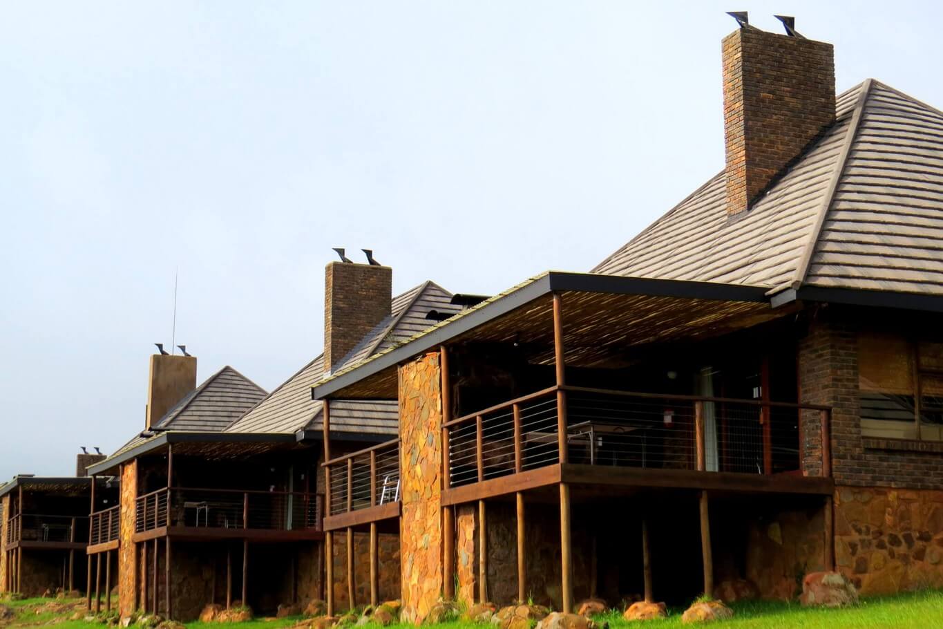Christmas Midweek @ Crystal Springs mountain lodge 22-26 December (4 adult 2 kids under 12)