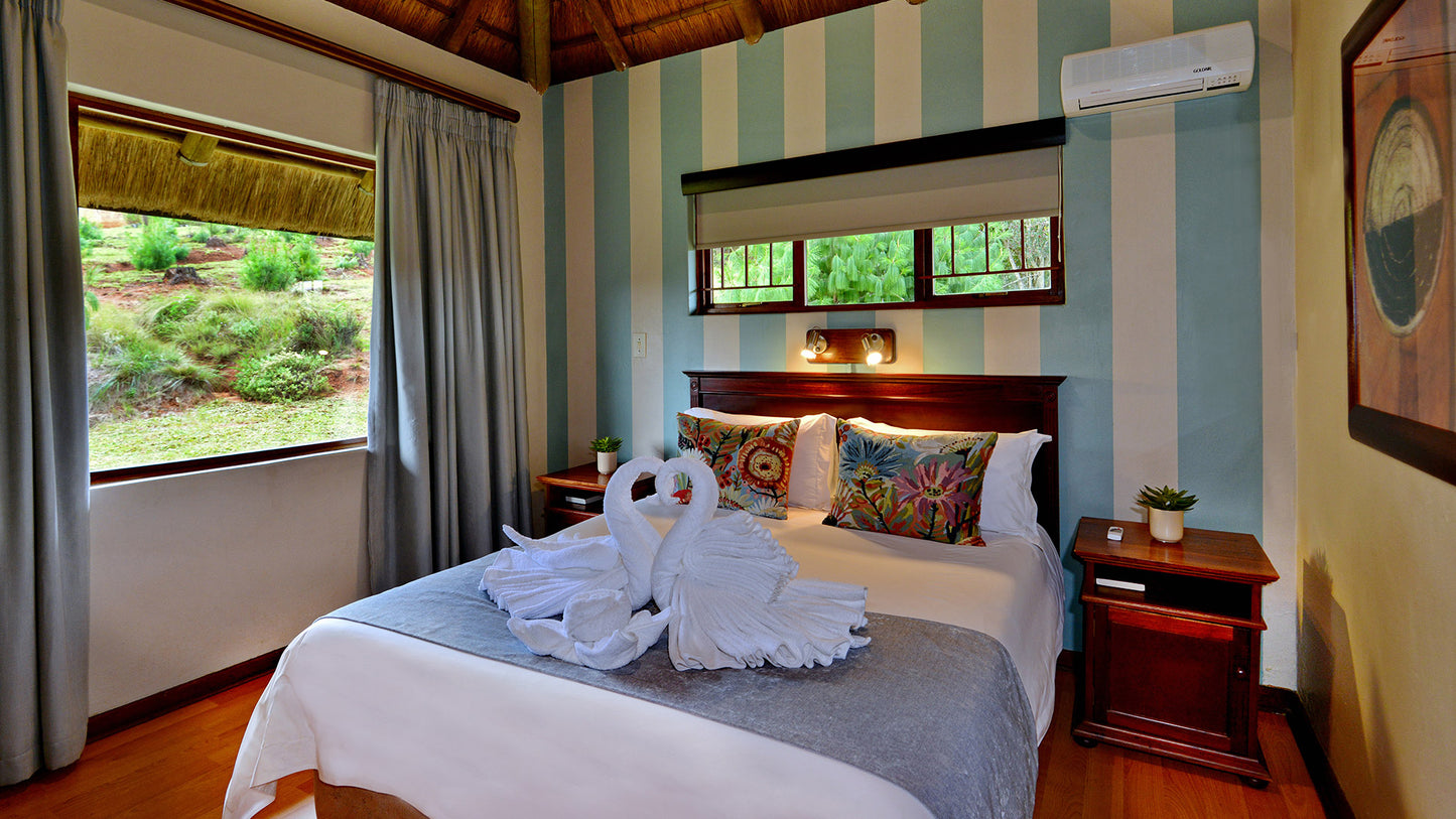 Christmas Midweek @ Crystal Springs mountain lodge 22-26 December (4 adult 2 kids under 12)