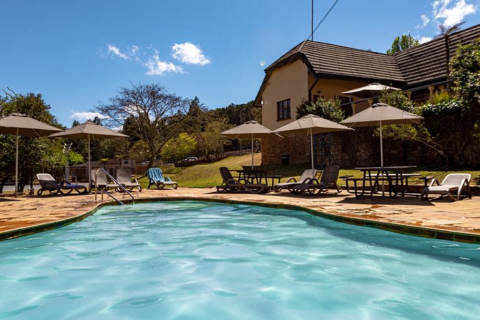 Various Weekends Crystal Springs ( 6 Sleeper ) 4 Adults 2 kids